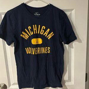 Nike Tee, Michigan Wolverines, adult small, excellent used condition